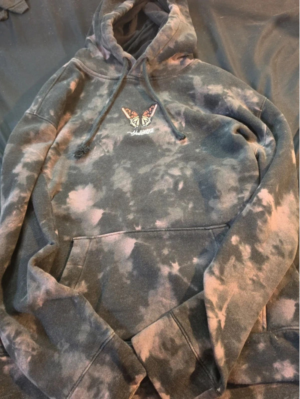 Hollister sweatshirt